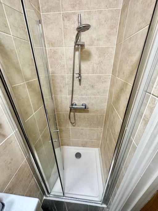 Se4, Self Contained Studio Flat. London Exterior photo